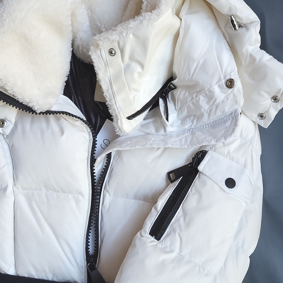 NWT$575 SAM.  Liv Hooded Faux Fur Belted Down Puffer Coat Jacket S-M (6) - Picture 10 of 15